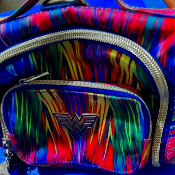 Limited edition jujube mini bff wonder woman print - Picture 1 of 17